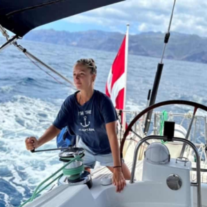 Kaptajn af Heidi Manøe